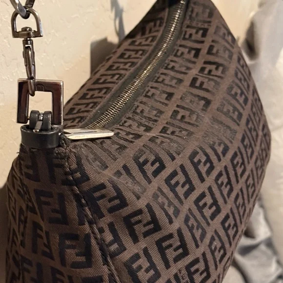 Fendi FF Monogram Brown Chain Shoulder Bag - Picture 3 of 11